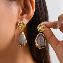 Load image into Gallery viewer, French fashion metallic earrings, light luxury pearl square pleated earrings